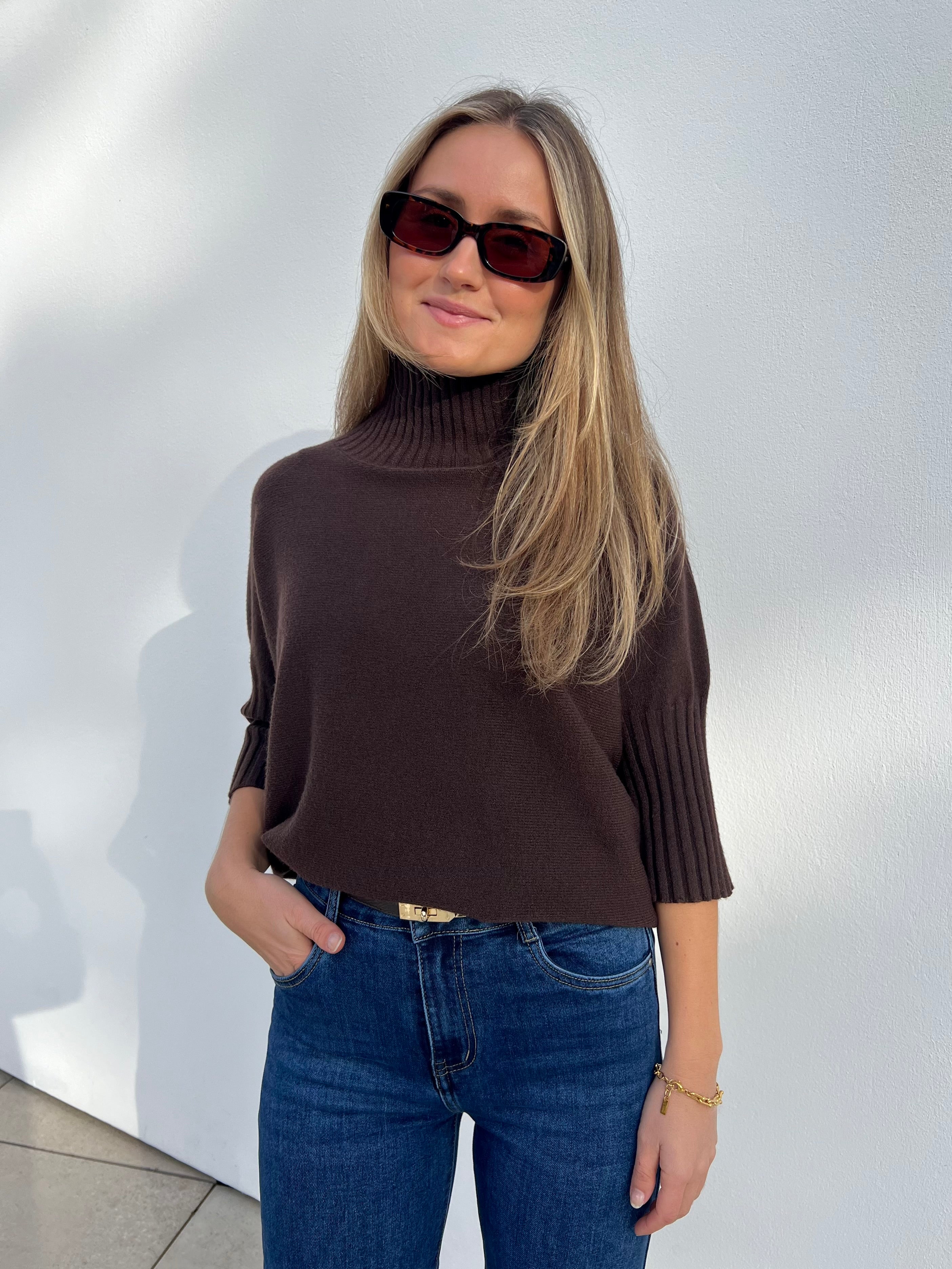 Freja Stickad Polotröja