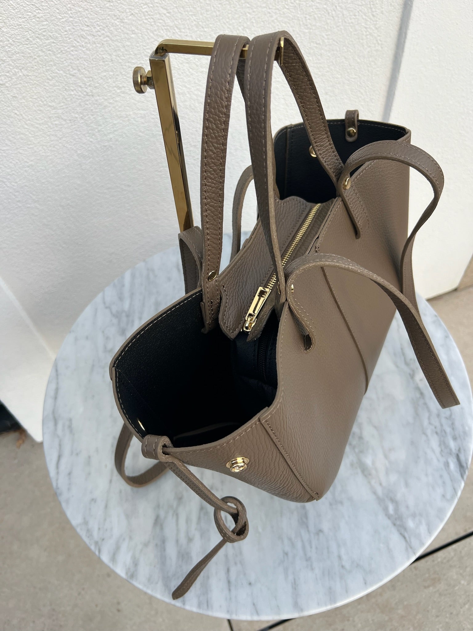 Lauren Väska Mellan