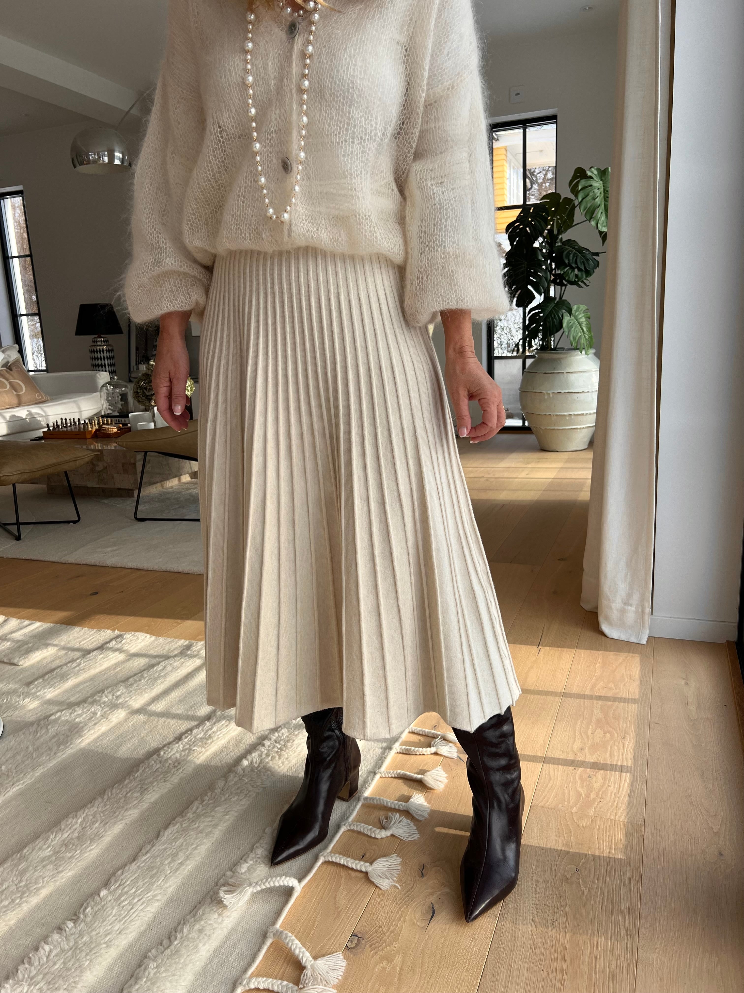 Anais Stickad Kjol Plisserad