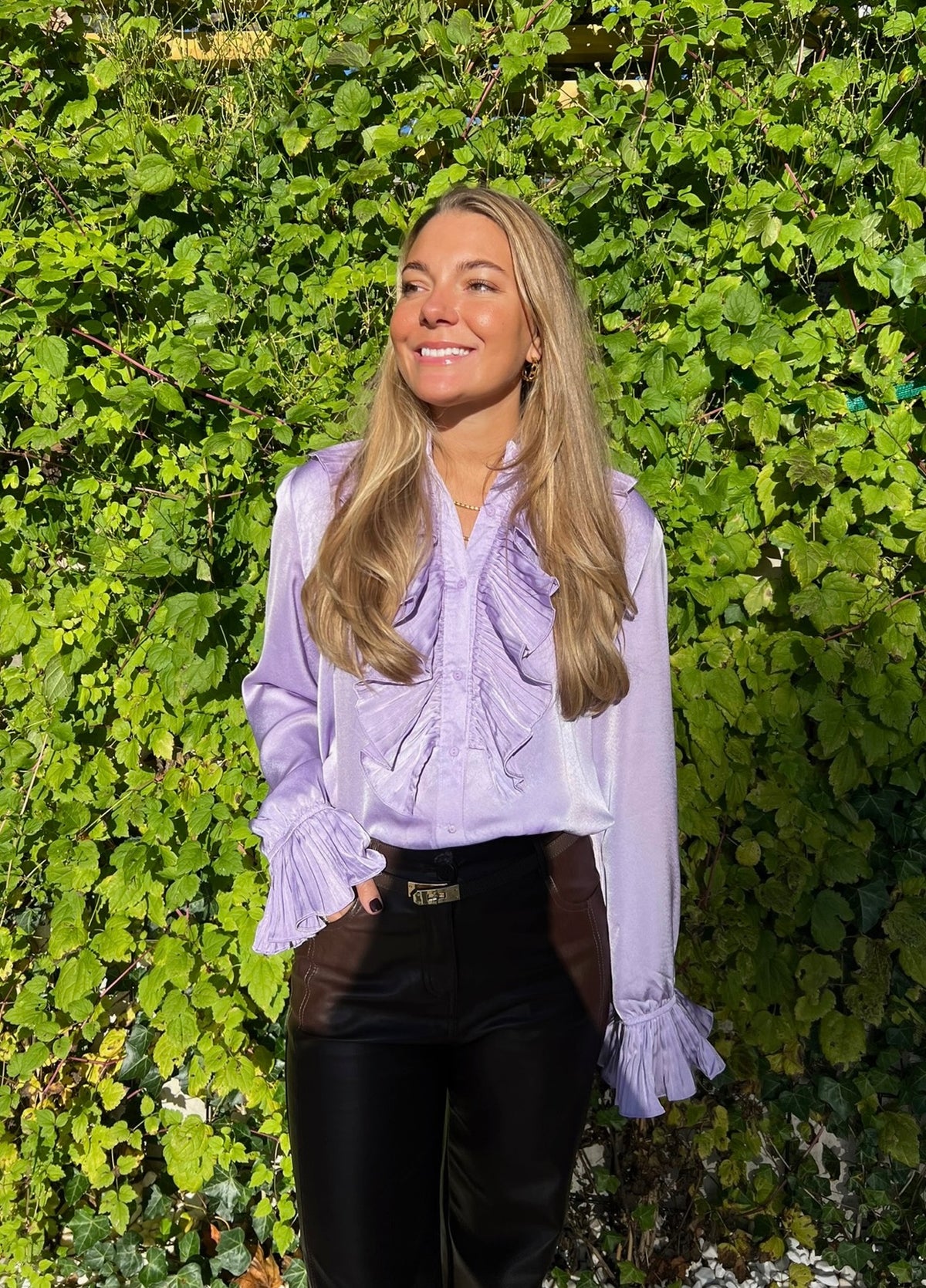 Belle Volang Blus Ljuslila