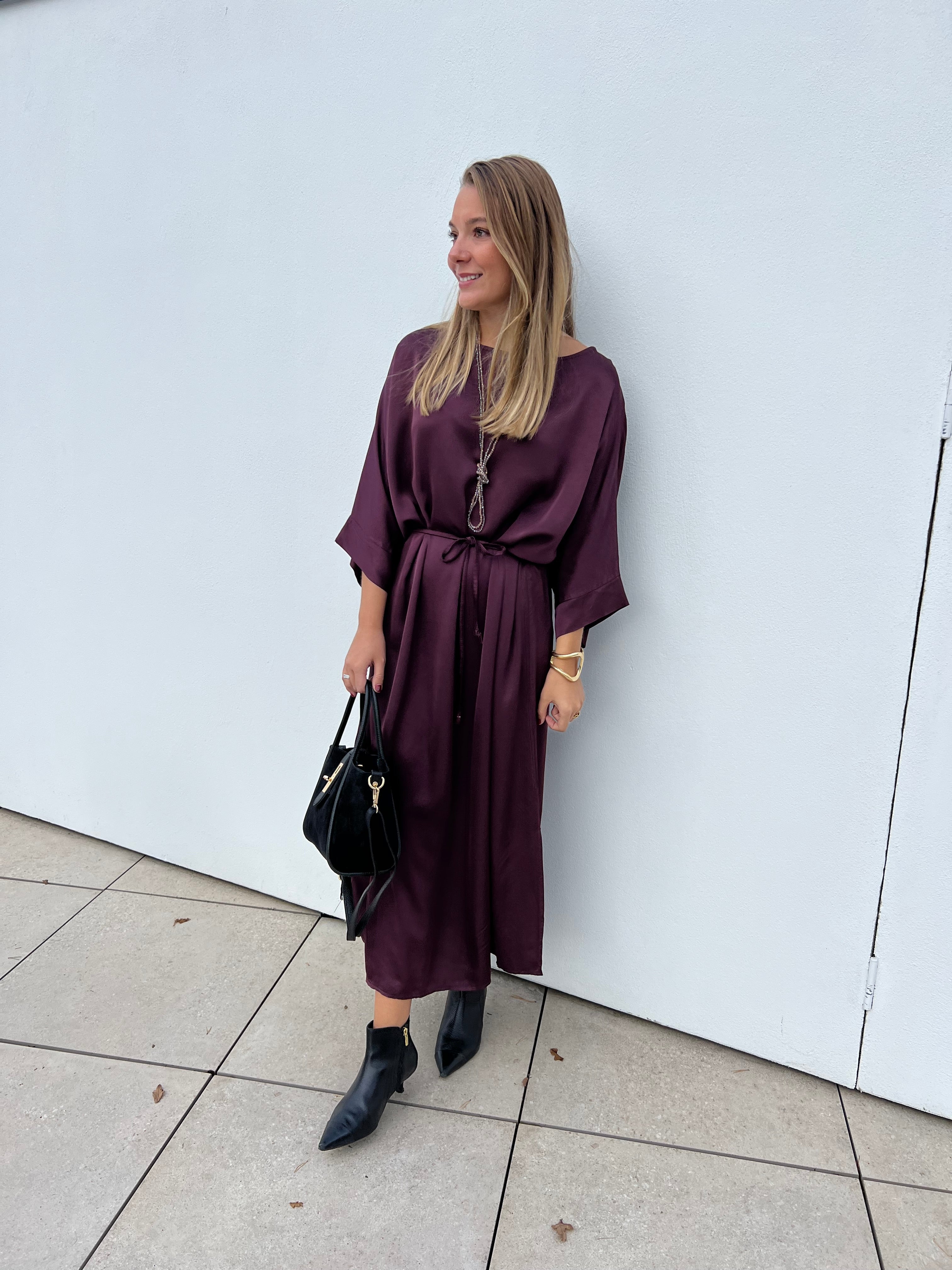 Olivia Klänning Viskos