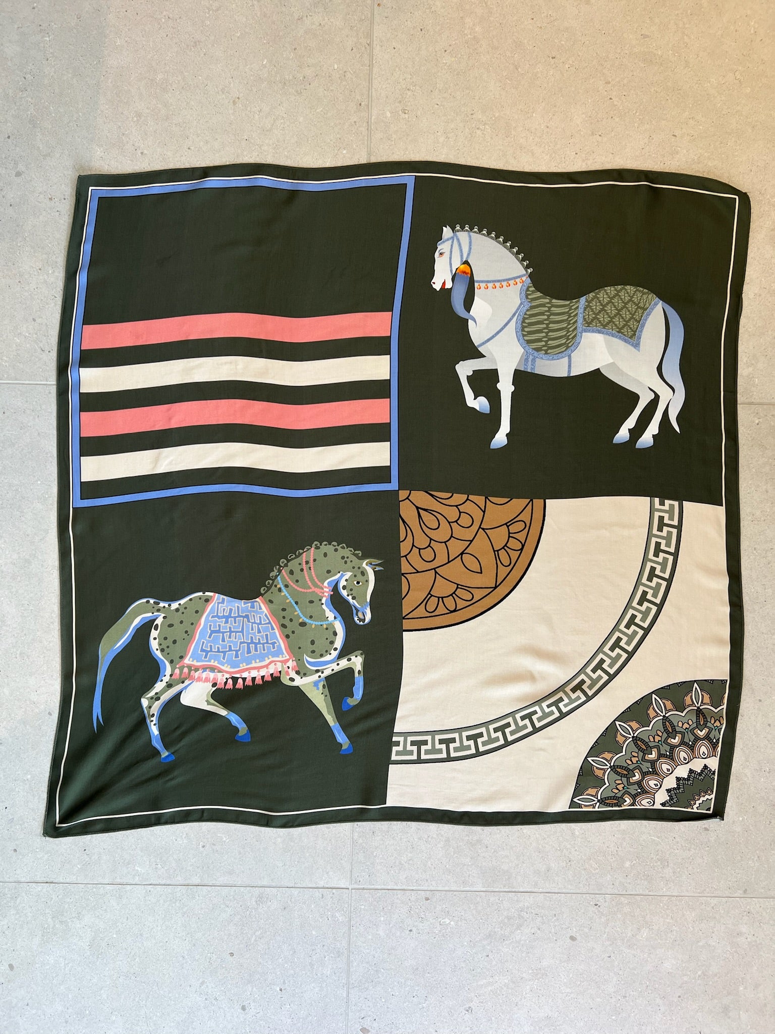 Celine Scarf Silkesmix