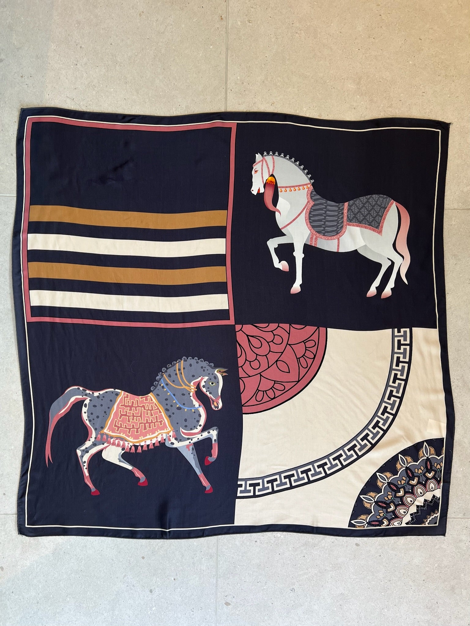 Celine Scarf Silkesmix