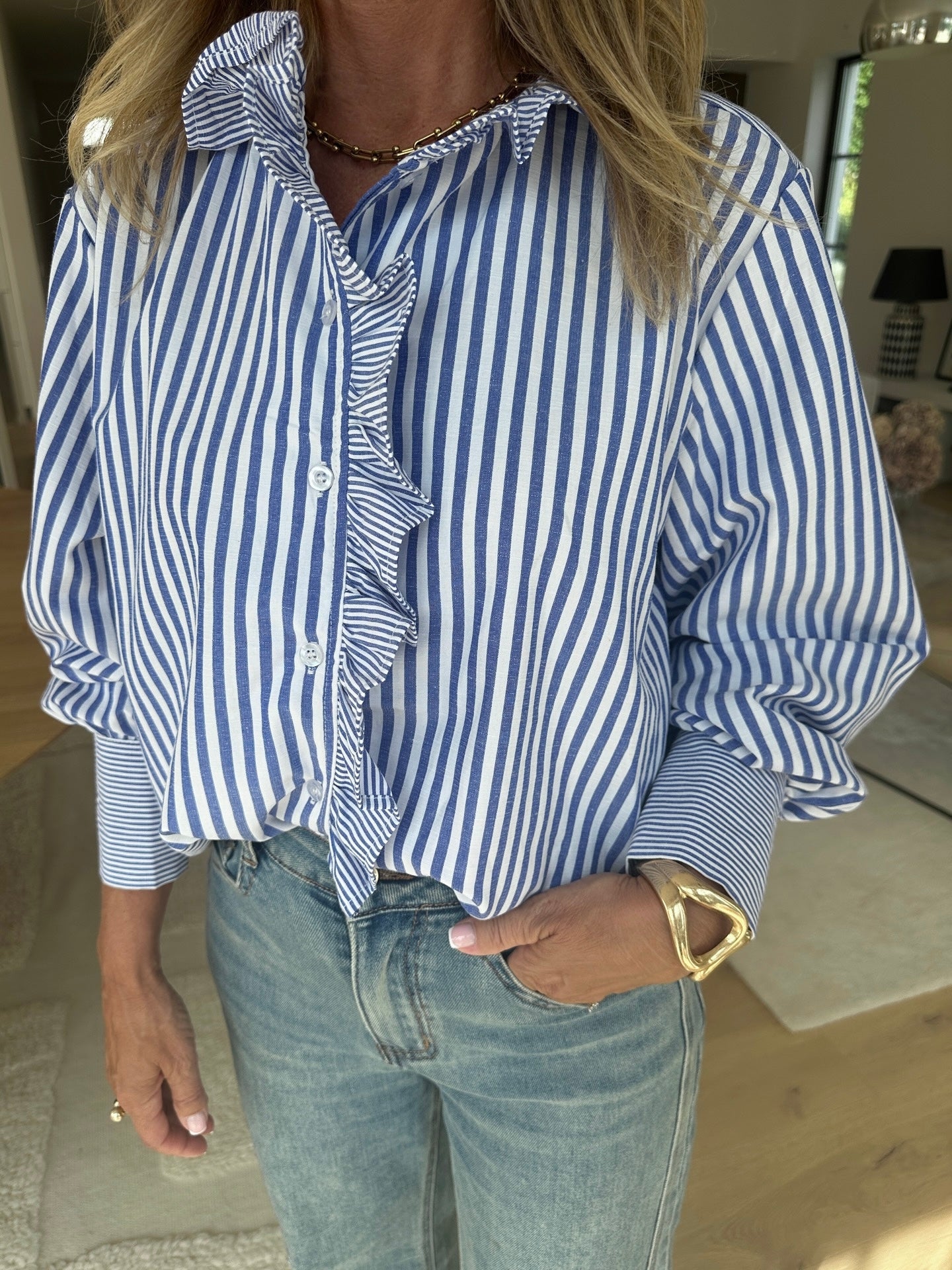 Malene Blus med Volang