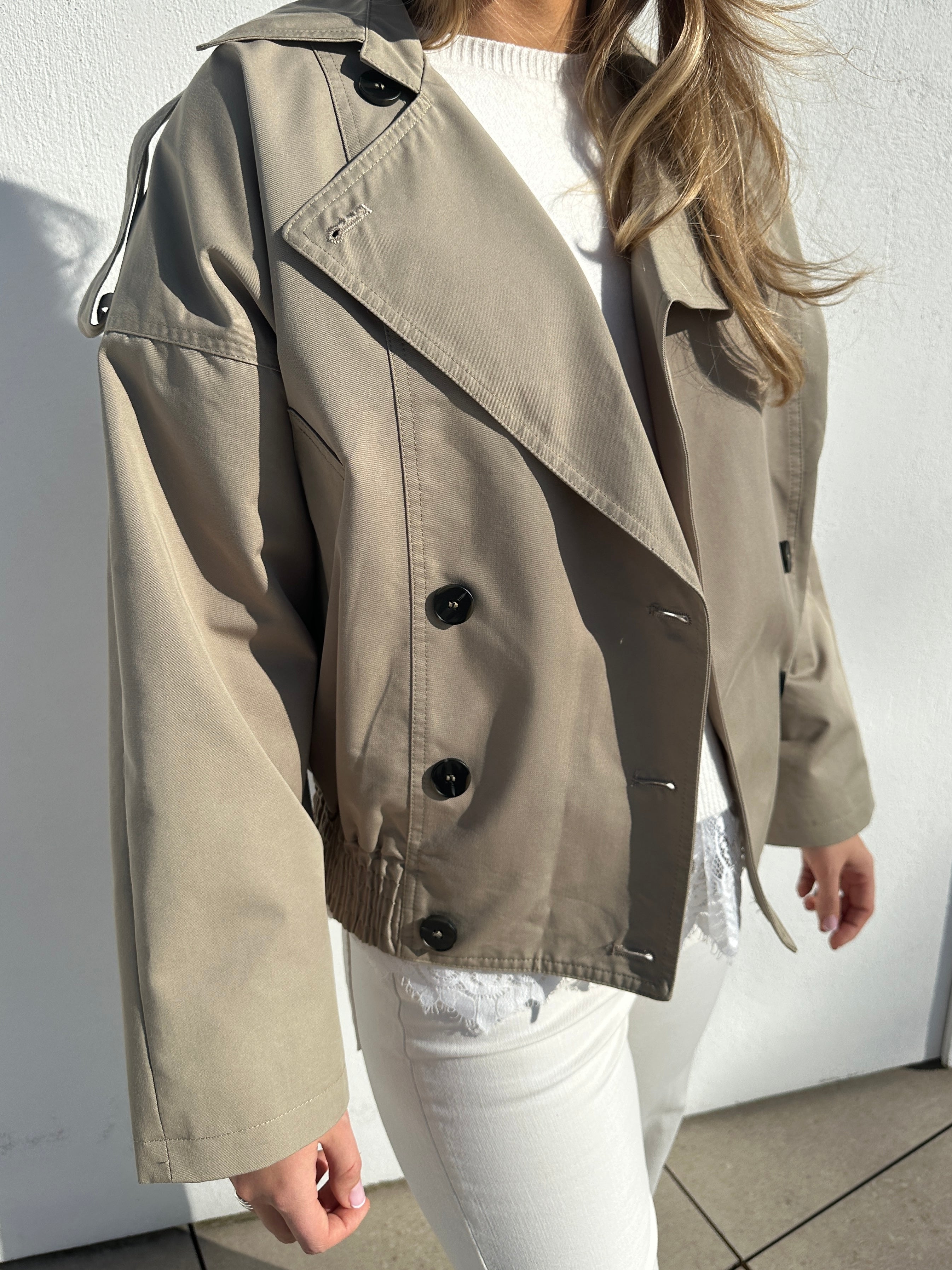 Alba Kort Trench
