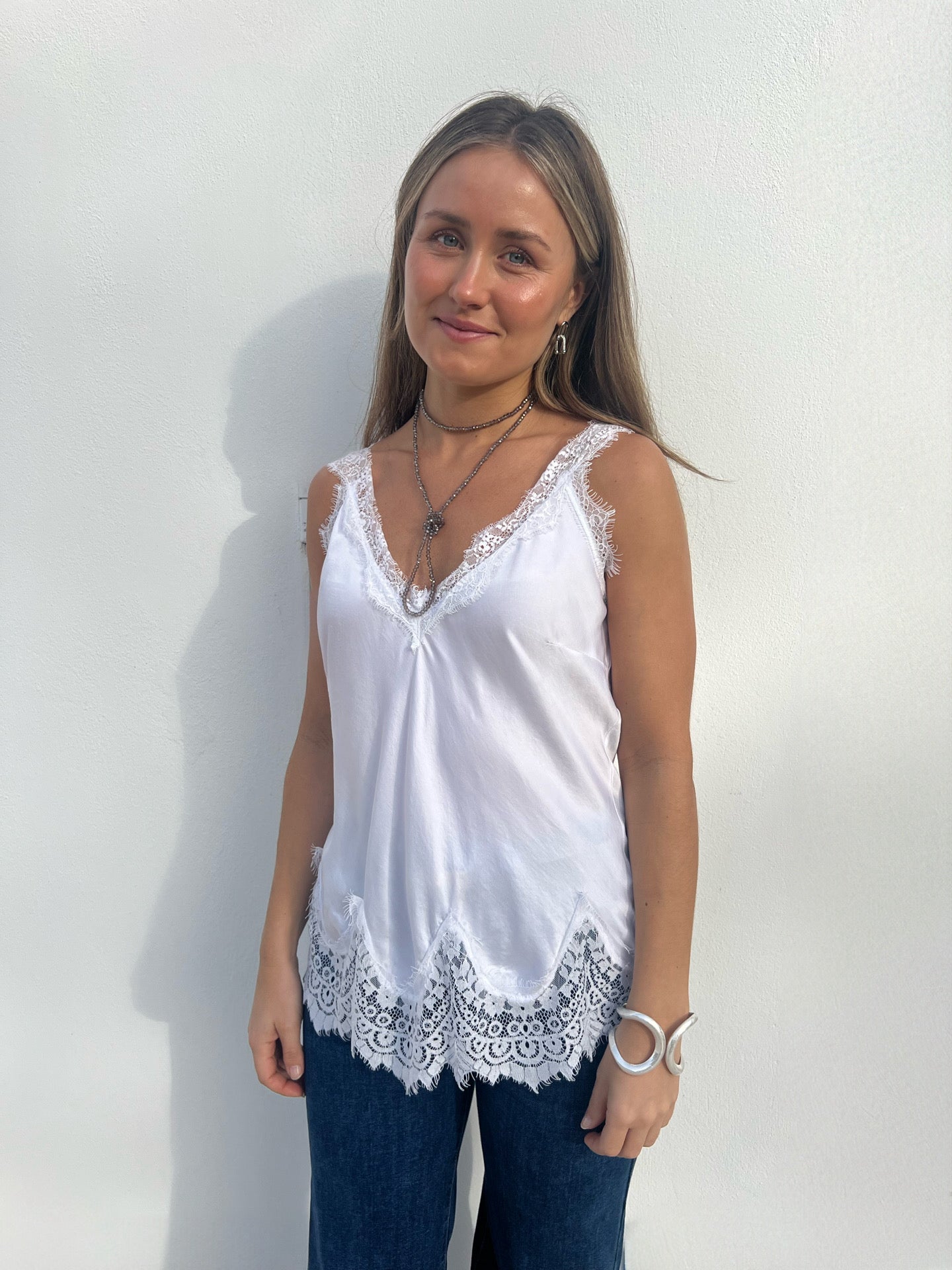 Lilou Spetslinne Viskos