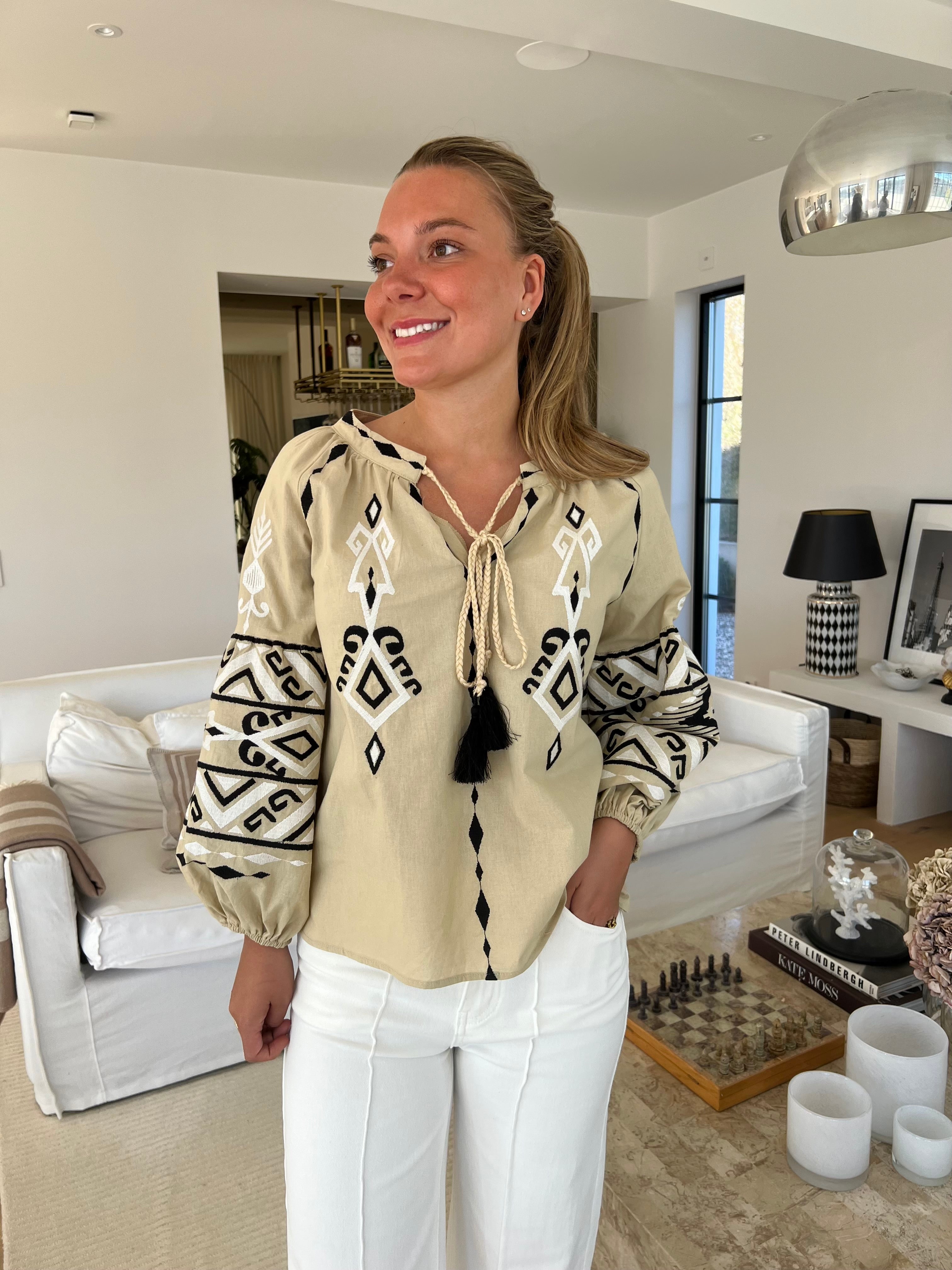 Marion Broderad Blus Beige